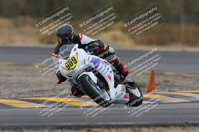 media/Jan-15-2023-SoCal Trackdays (Sun) [[c1237a034a]]/Turn 3 (1115am)/